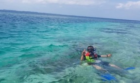 Snorkeling at Fart Island